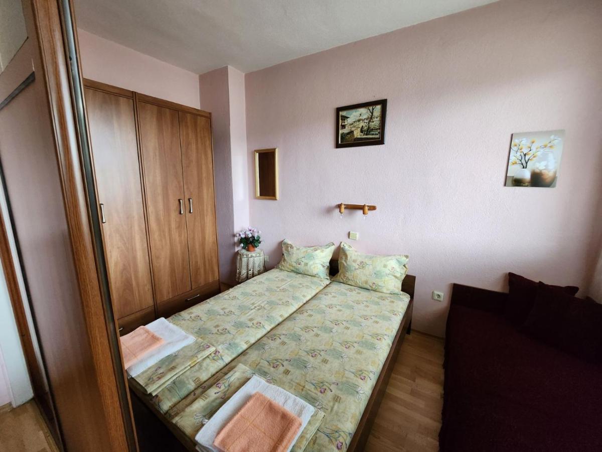 Апартамент Панорамна Гледка Tryavna Exterior photo